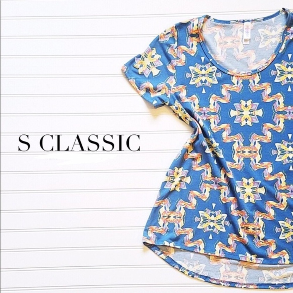 LuLaRoe Classic Tee Top Size Small